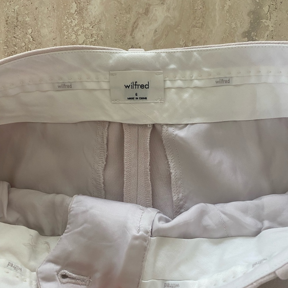 Aritzia Effortless Pants - Picture 5 of 5